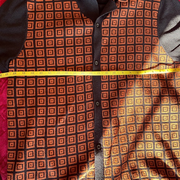 Express Black and Orange Geometric Men's Shirt - Picture 4 of 4